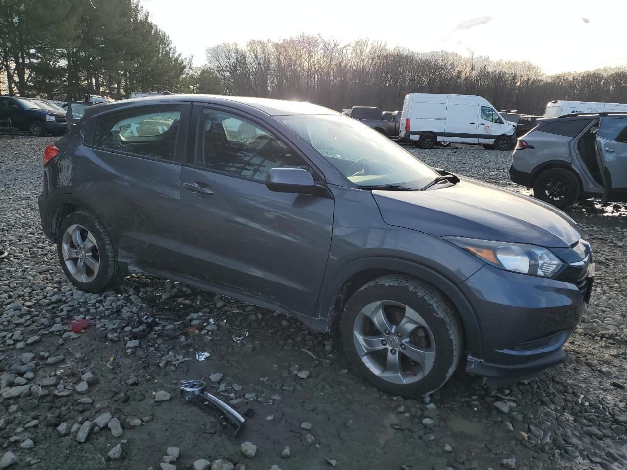 2018 HONDA HR-V LX - Фото 4