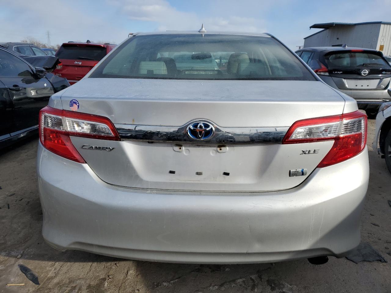2012 TOYOTA CAMRY HYBR - Фото 6
