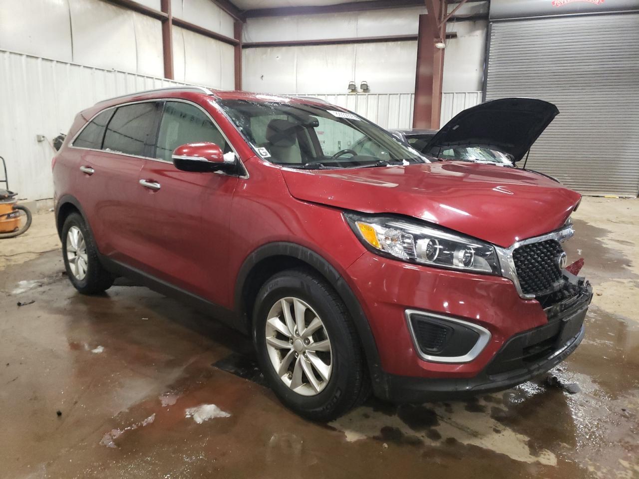 2017 KIA SORENTO LX - Фото 4