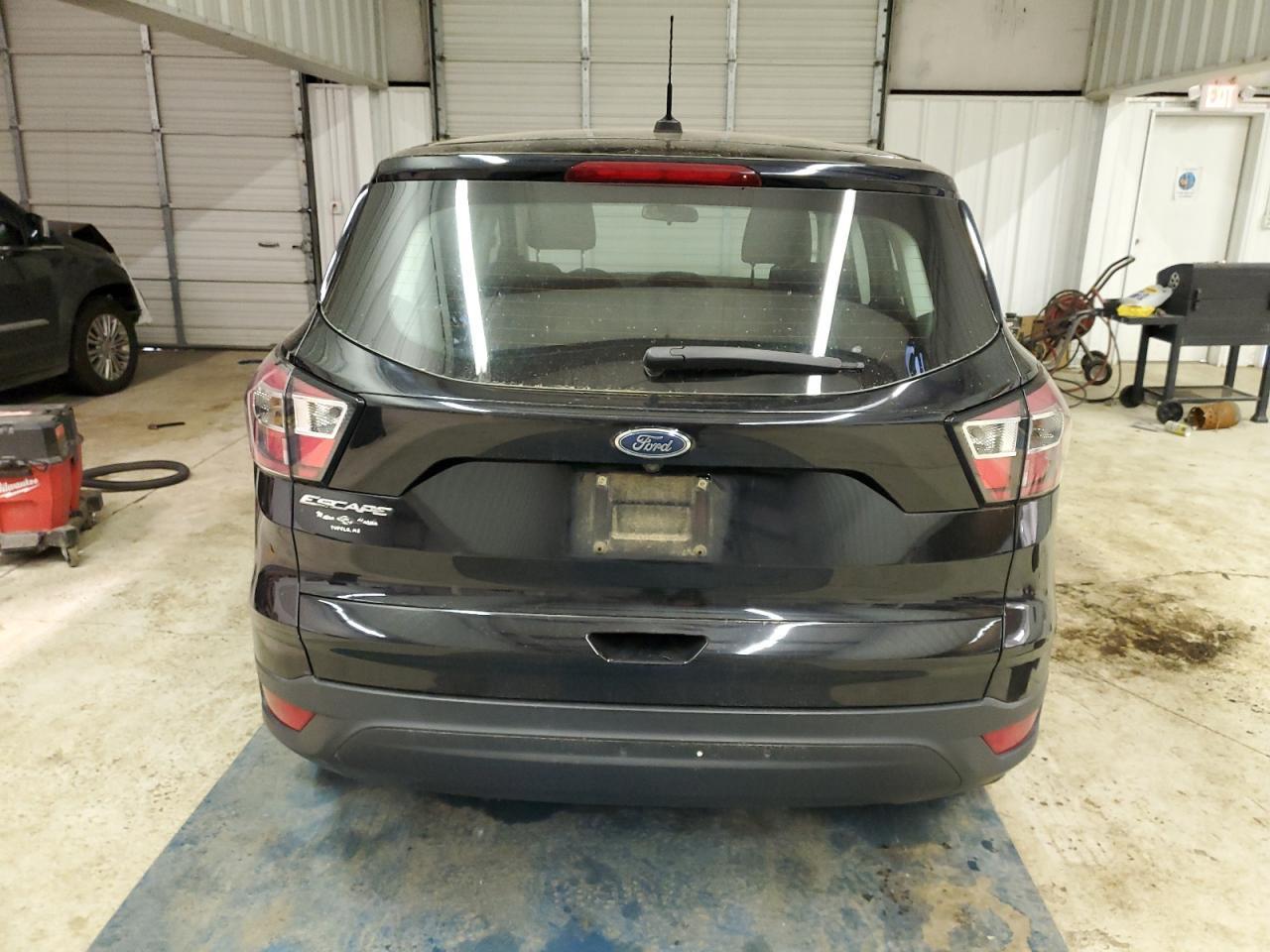 2017 FORD ESCAPE S - Image 6