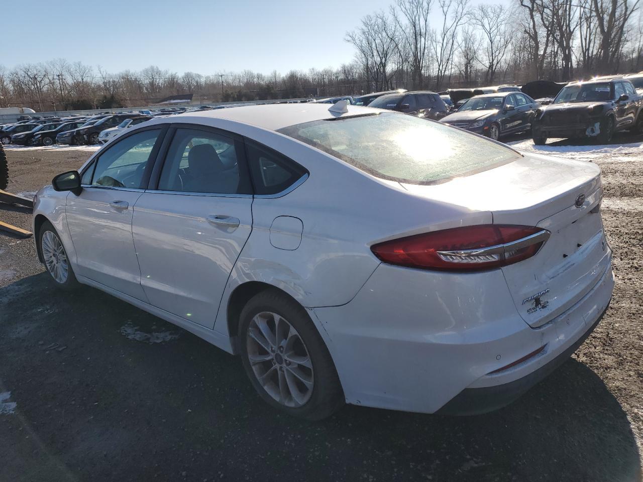 2020 FORD FUSION SE - Фото 2