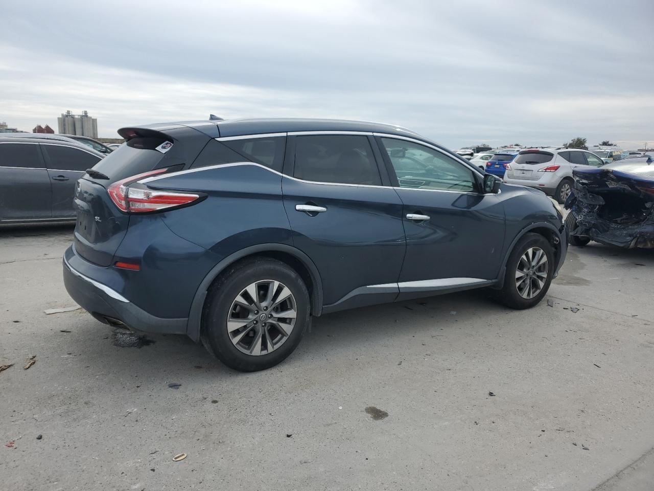 2015 NISSAN MURANO S - Image 3
