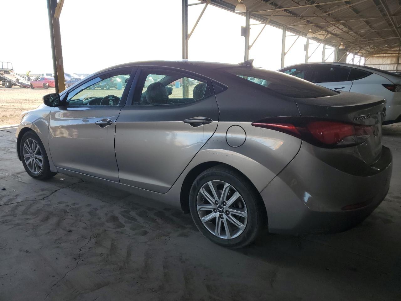 2014 HYUNDAI ELANTRA SE - Image 2