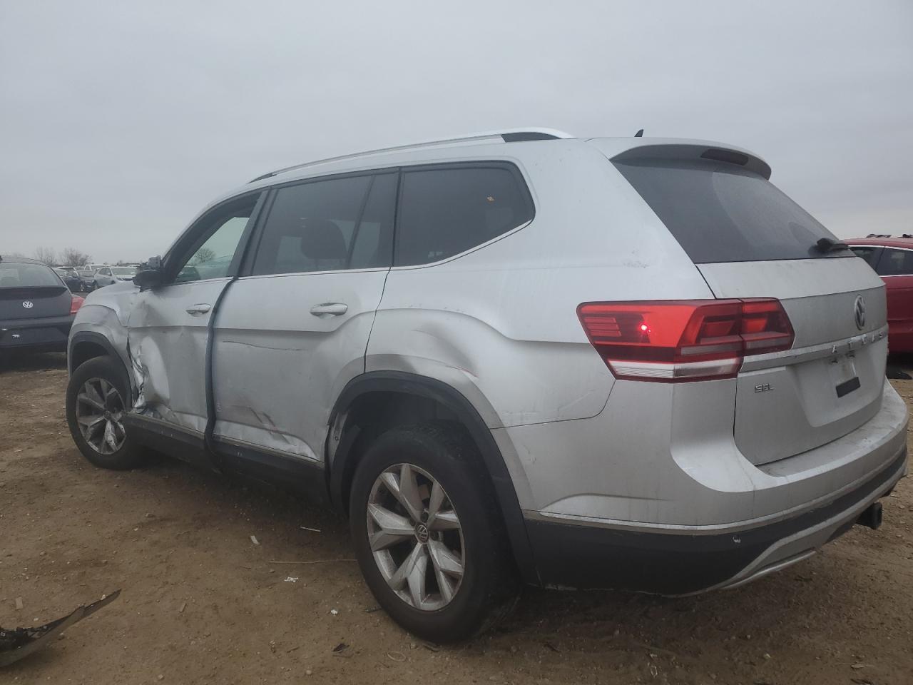 2018 VOLKSWAGEN ATLAS SEL - Image 2