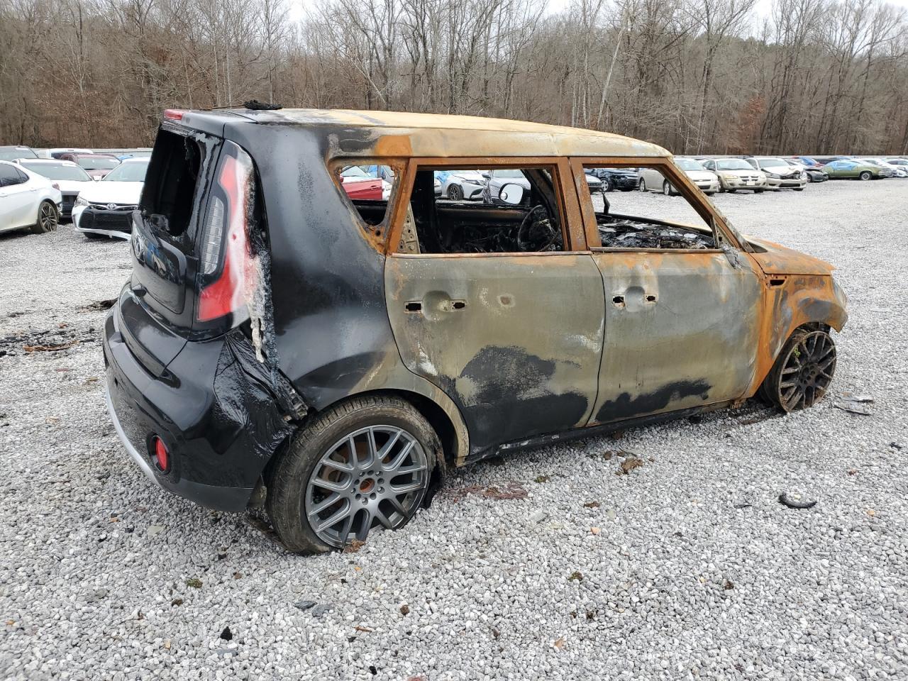 2017 KIA SOUL + - Image 3