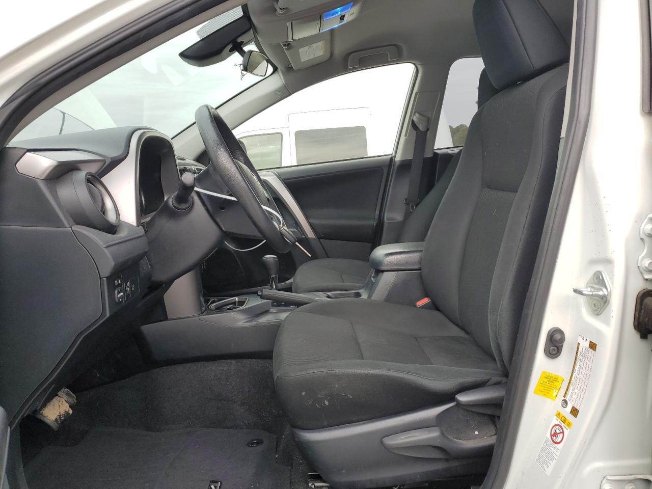 2018 TOYOTA RAV4 LE - Image 7