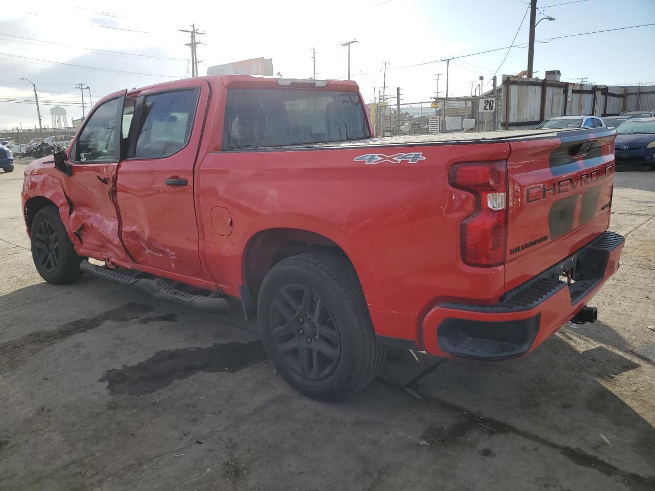 2023 CHEVROLET SILVERADO - Image 2