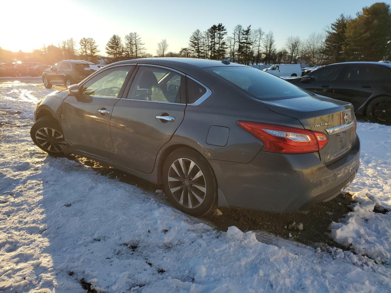 2017 NISSAN ALTIMA 2.5 - Image 2