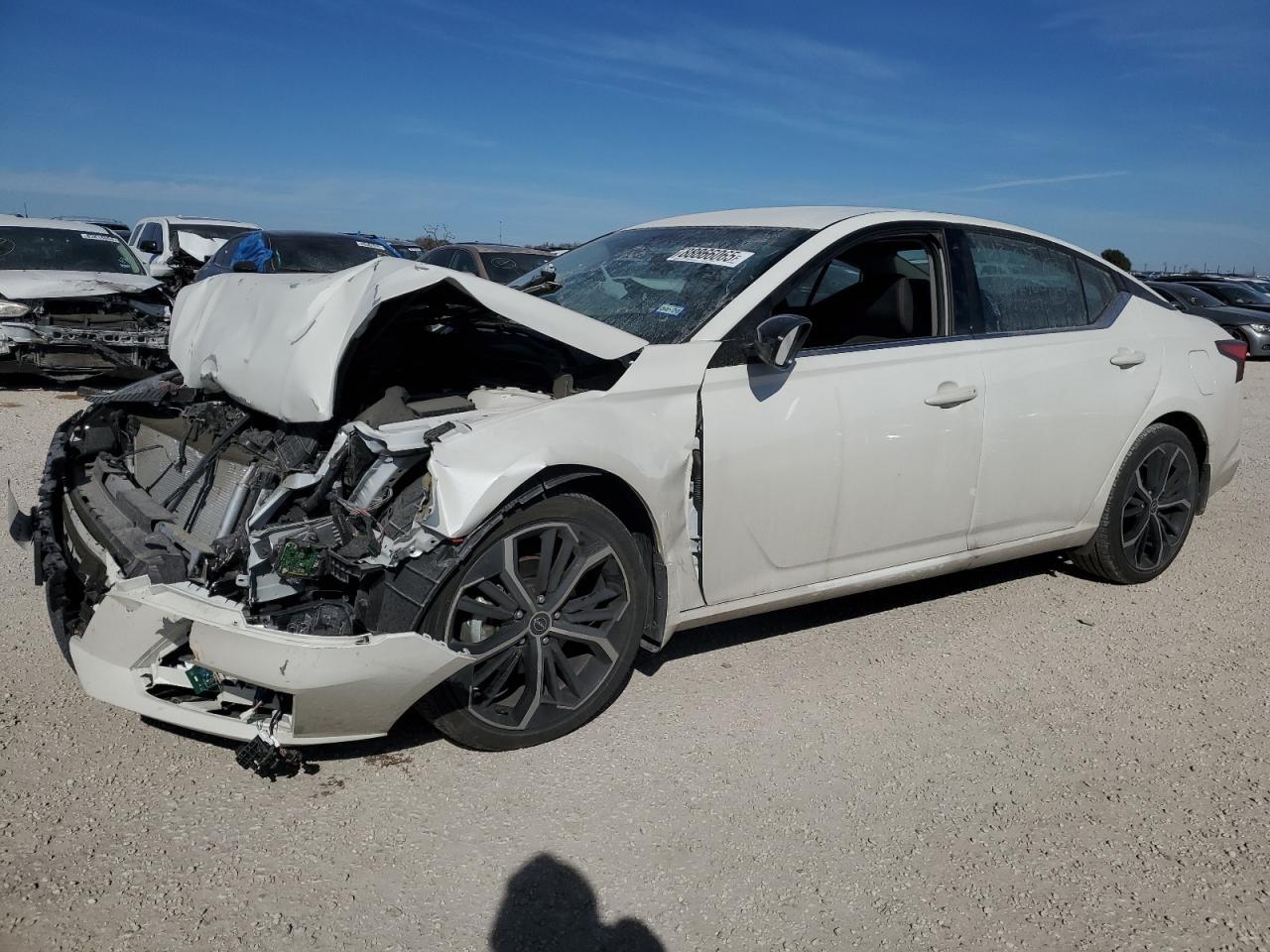2024 NISSAN ALTIMA SR