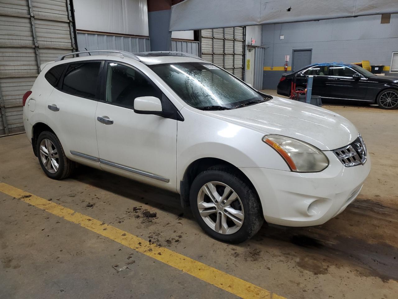 2013 NISSAN ROGUE S - Image 4
