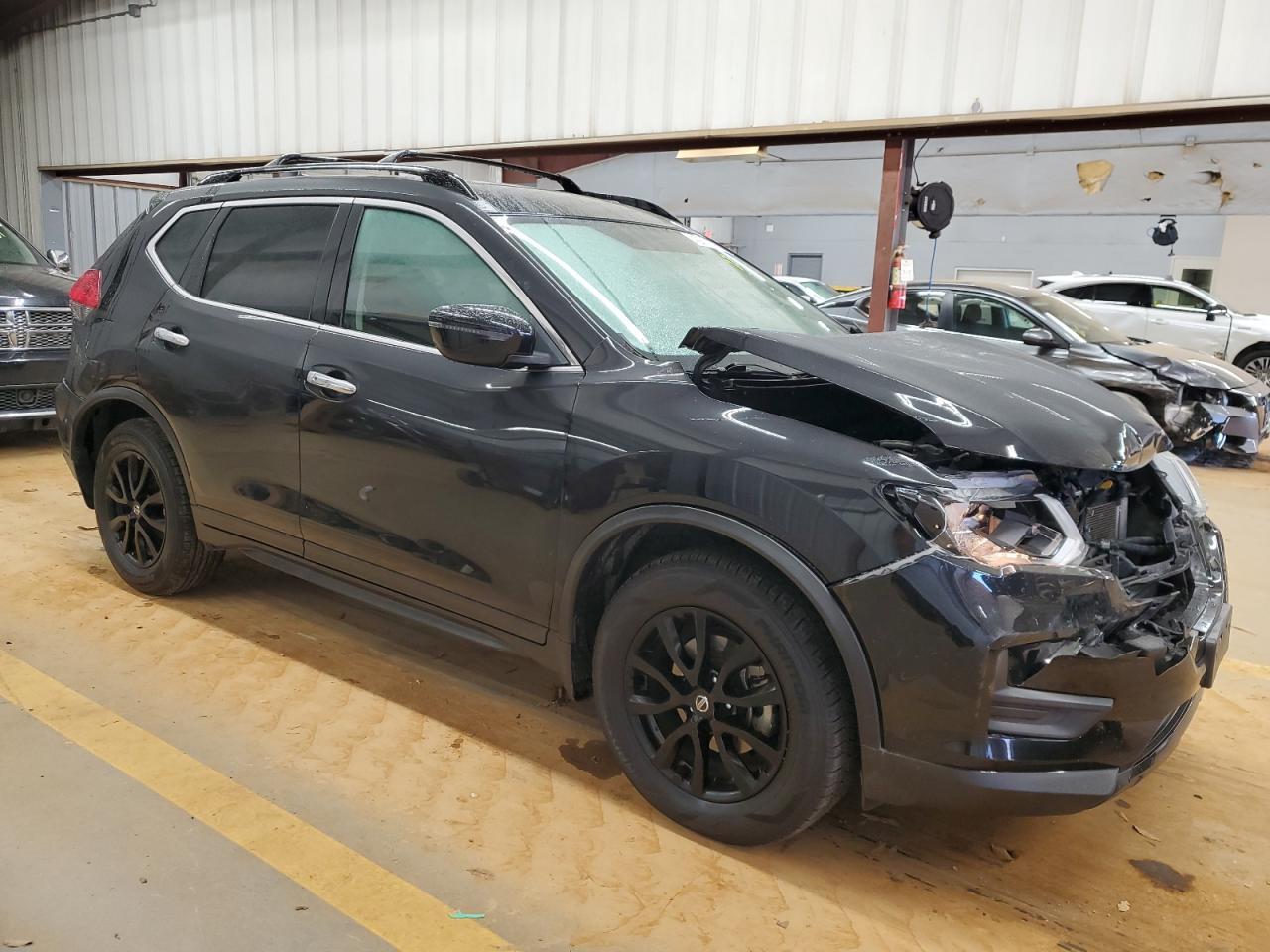2018 NISSAN ROGUE S - Фото 4