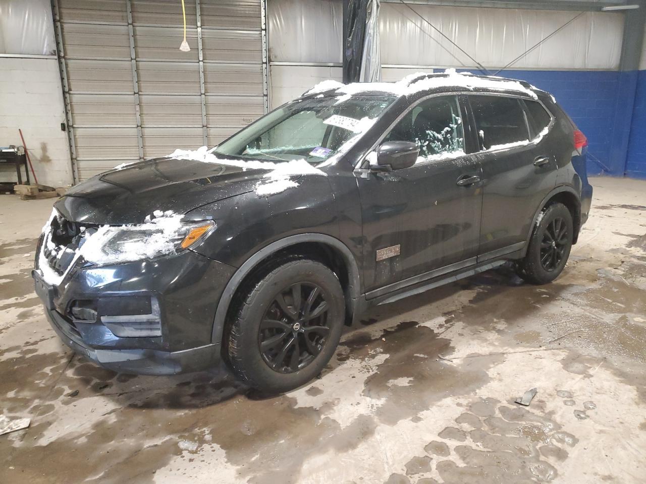 2017 NISSAN ROGUE SV