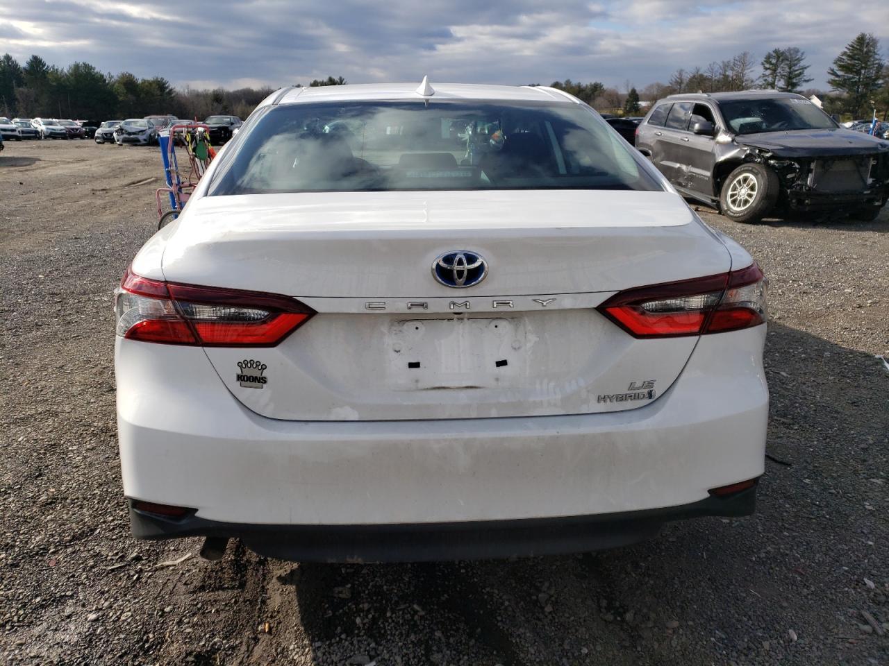 2023 TOYOTA CAMRY LE - Image 6