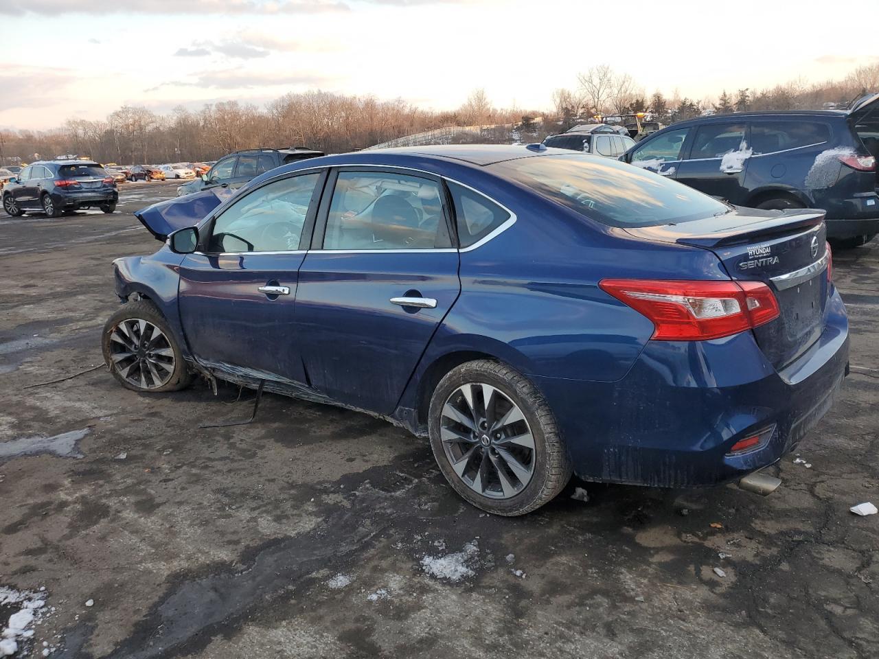 2016 NISSAN SENTRA S - Фото 2