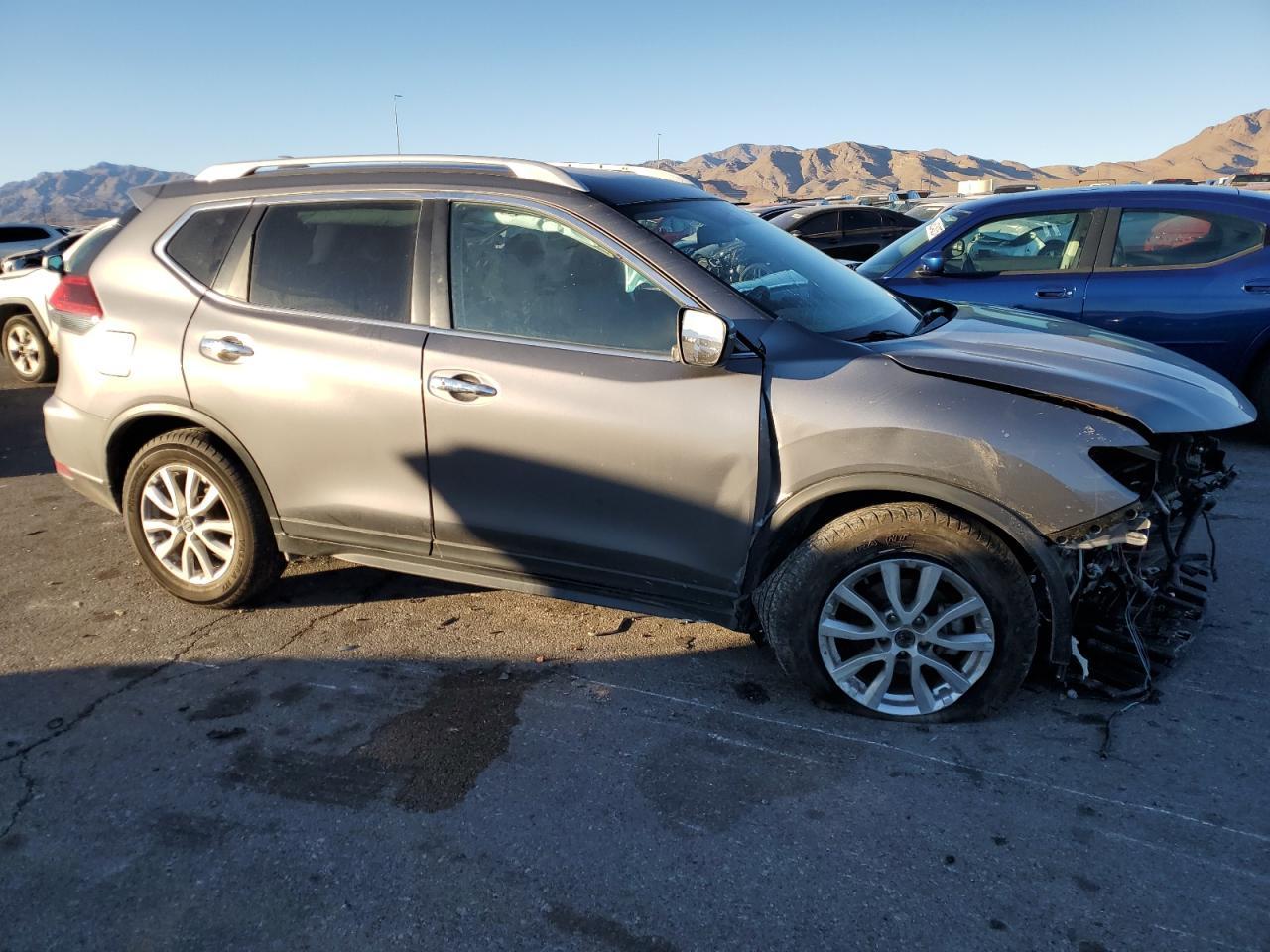 2018 NISSAN ROGUE S - Image 4