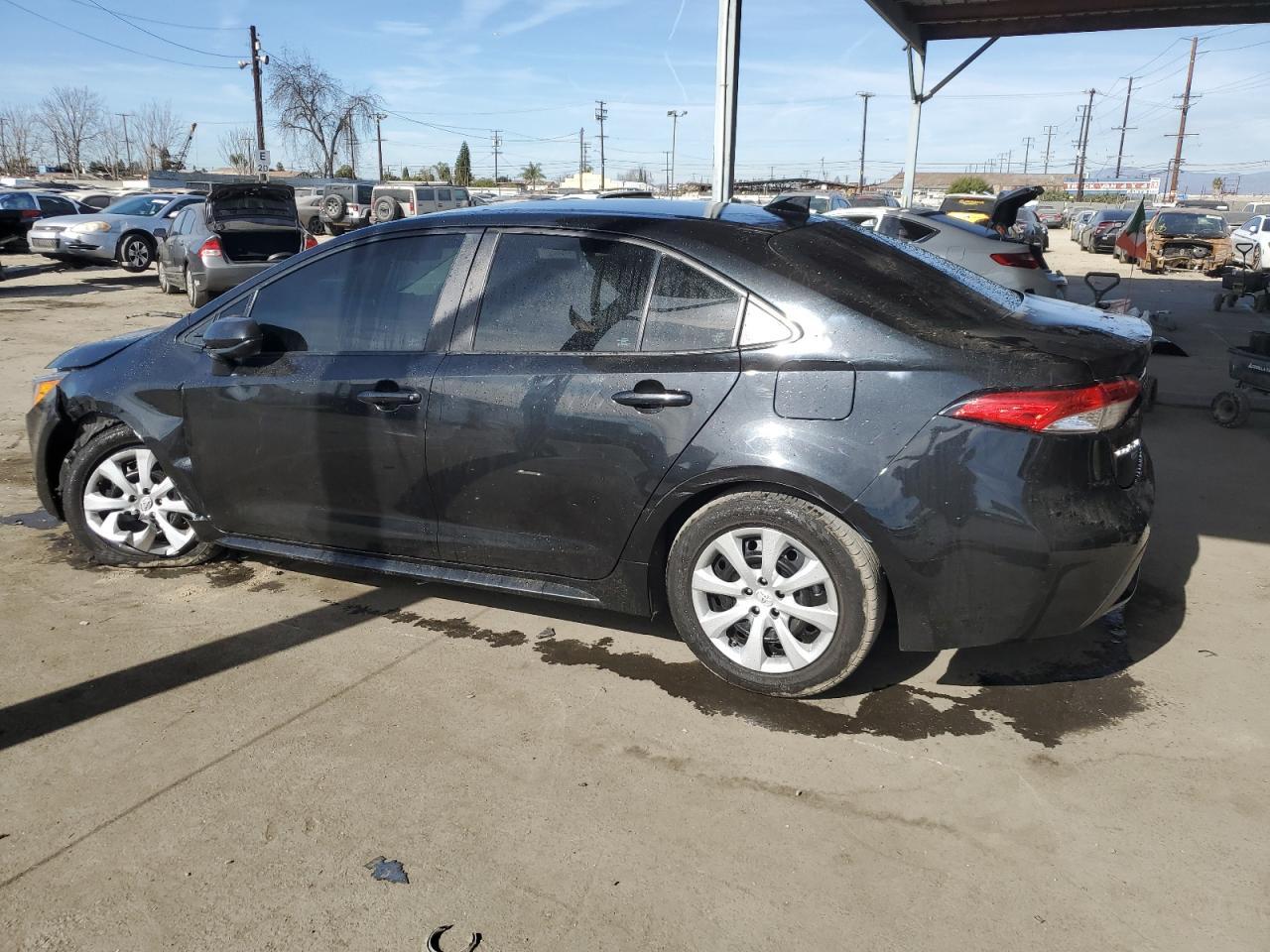 2021 TOYOTA COROLLA LE - Фото 2