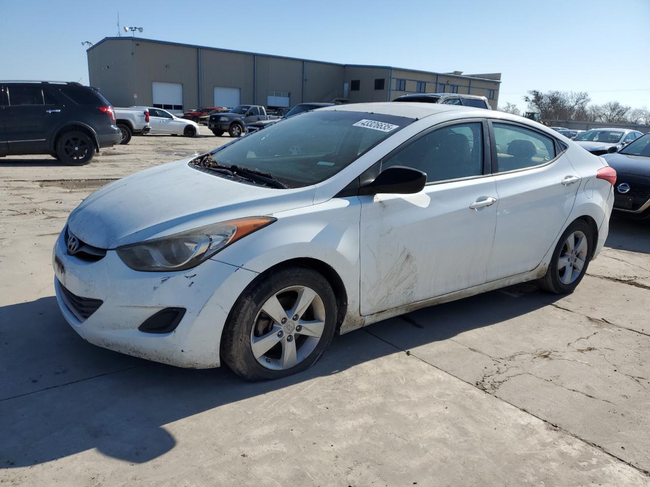 2013 HYUNDAI ELANTRA GL