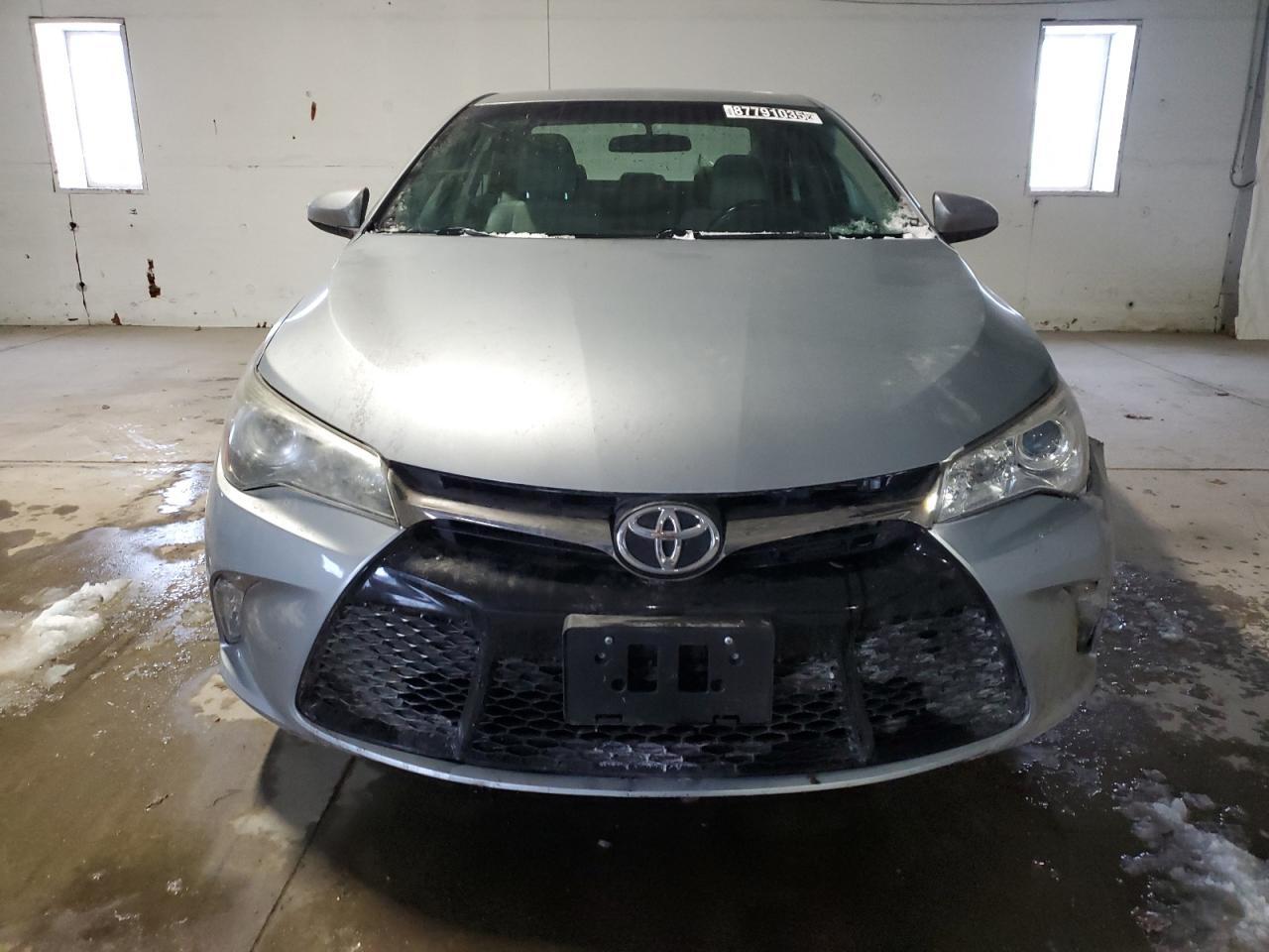 2017 TOYOTA CAMRY LE - Фото 5