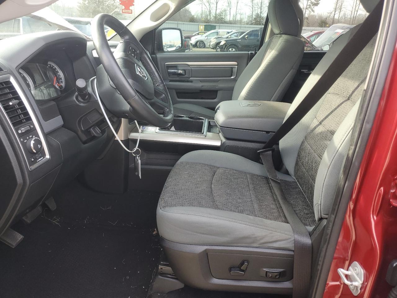 2015 RAM 1500 SLT - Image 7