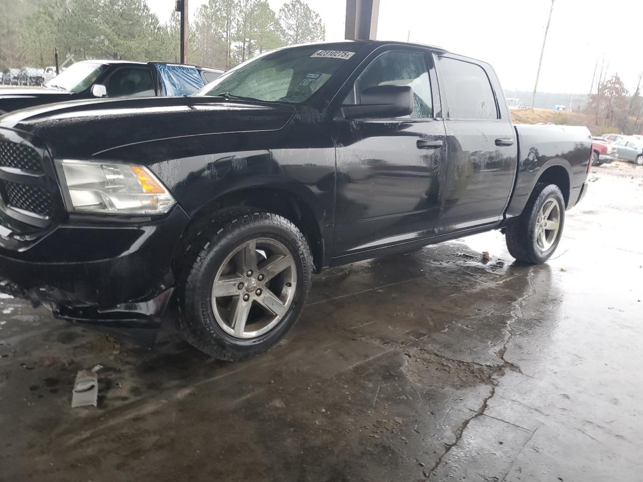 2014 RAM 1500 ST