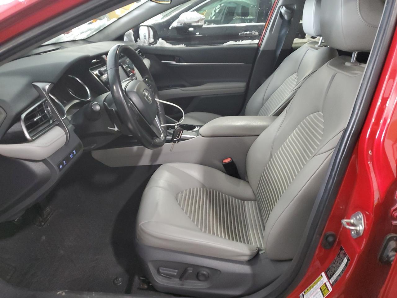 2020 TOYOTA CAMRY SE - Image 7