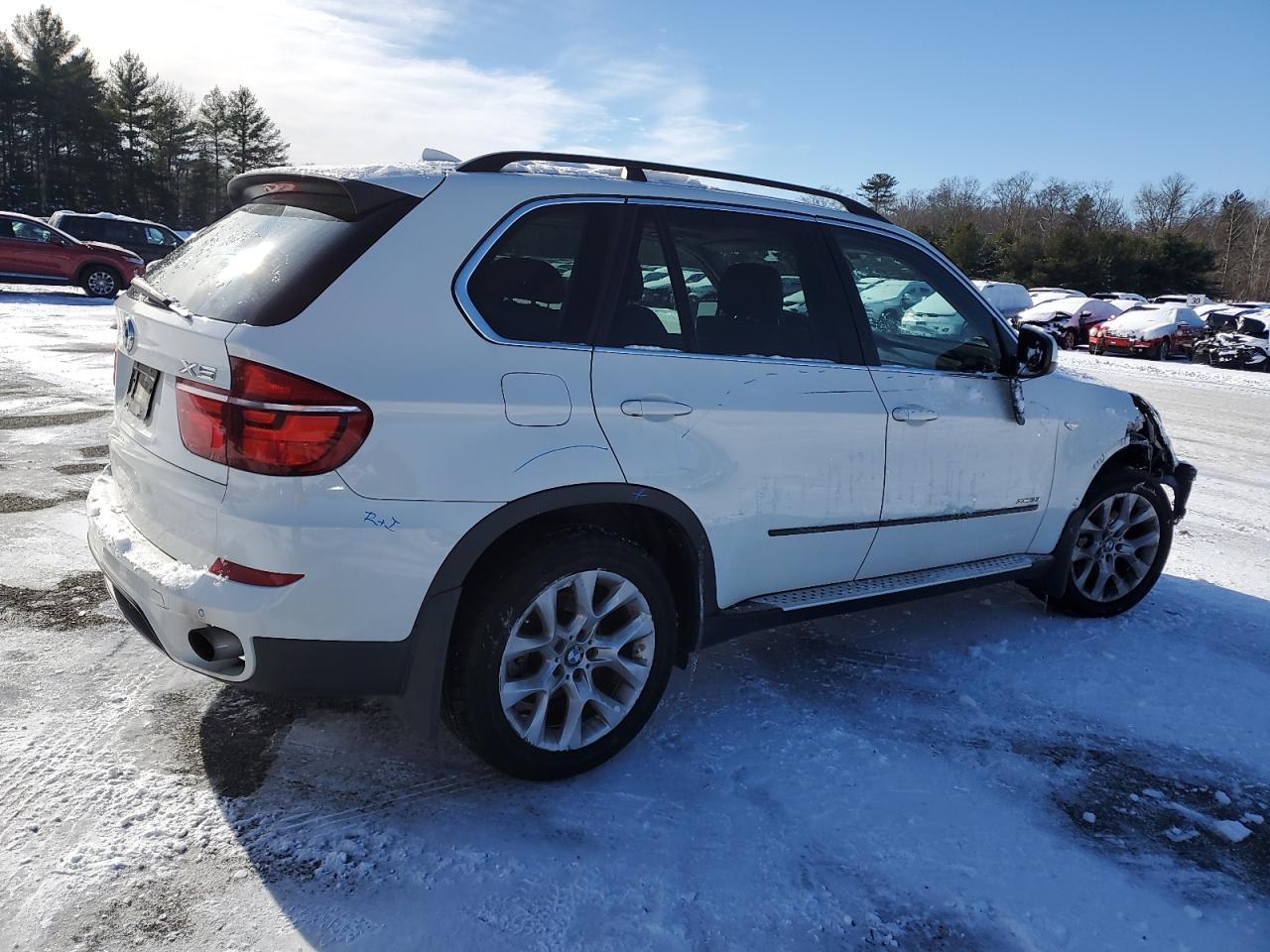 2013 BMW X5 XDRIVE3 - Фото 3