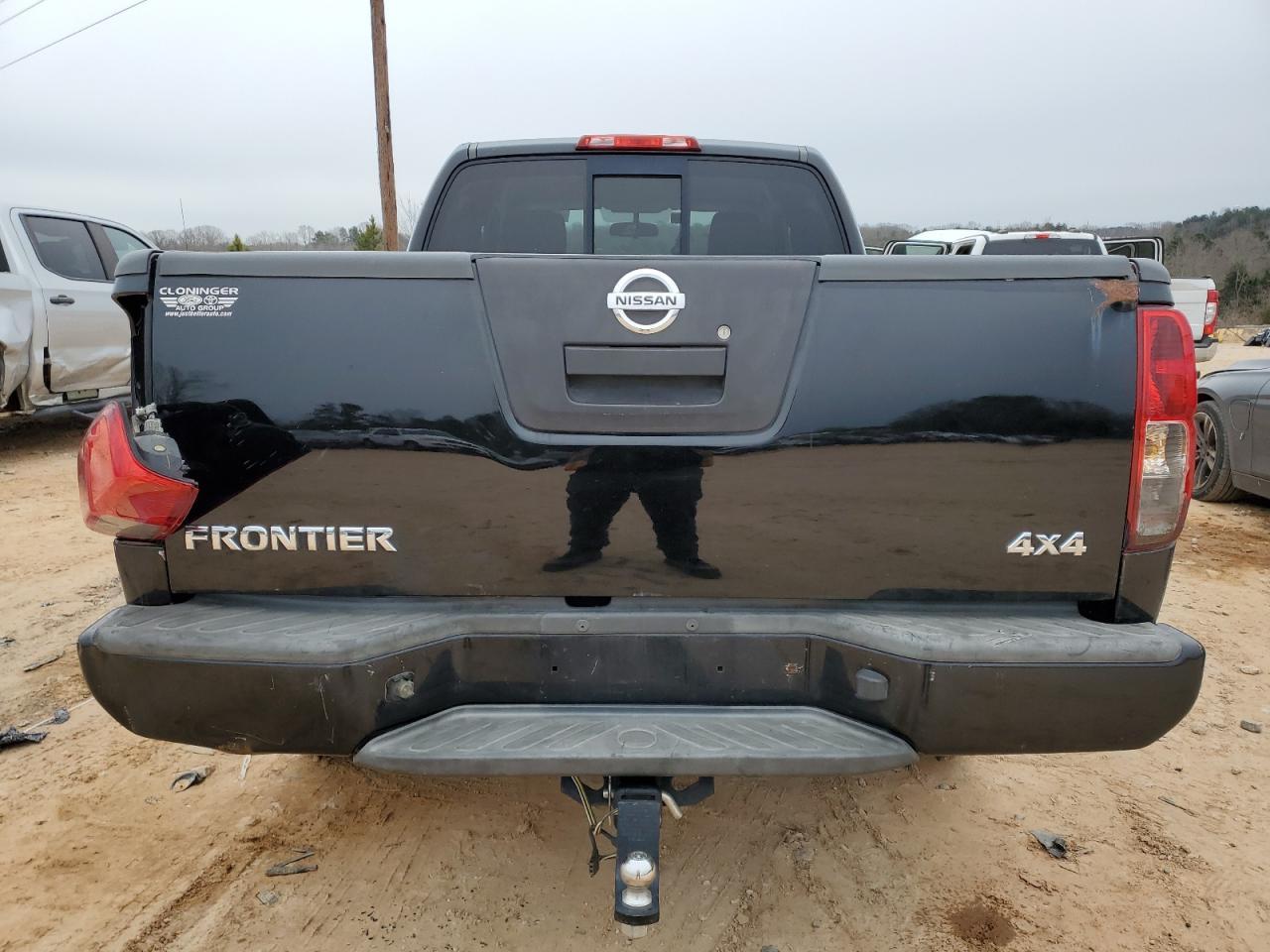 2012 NISSAN FRONTIER S - Фото 6
