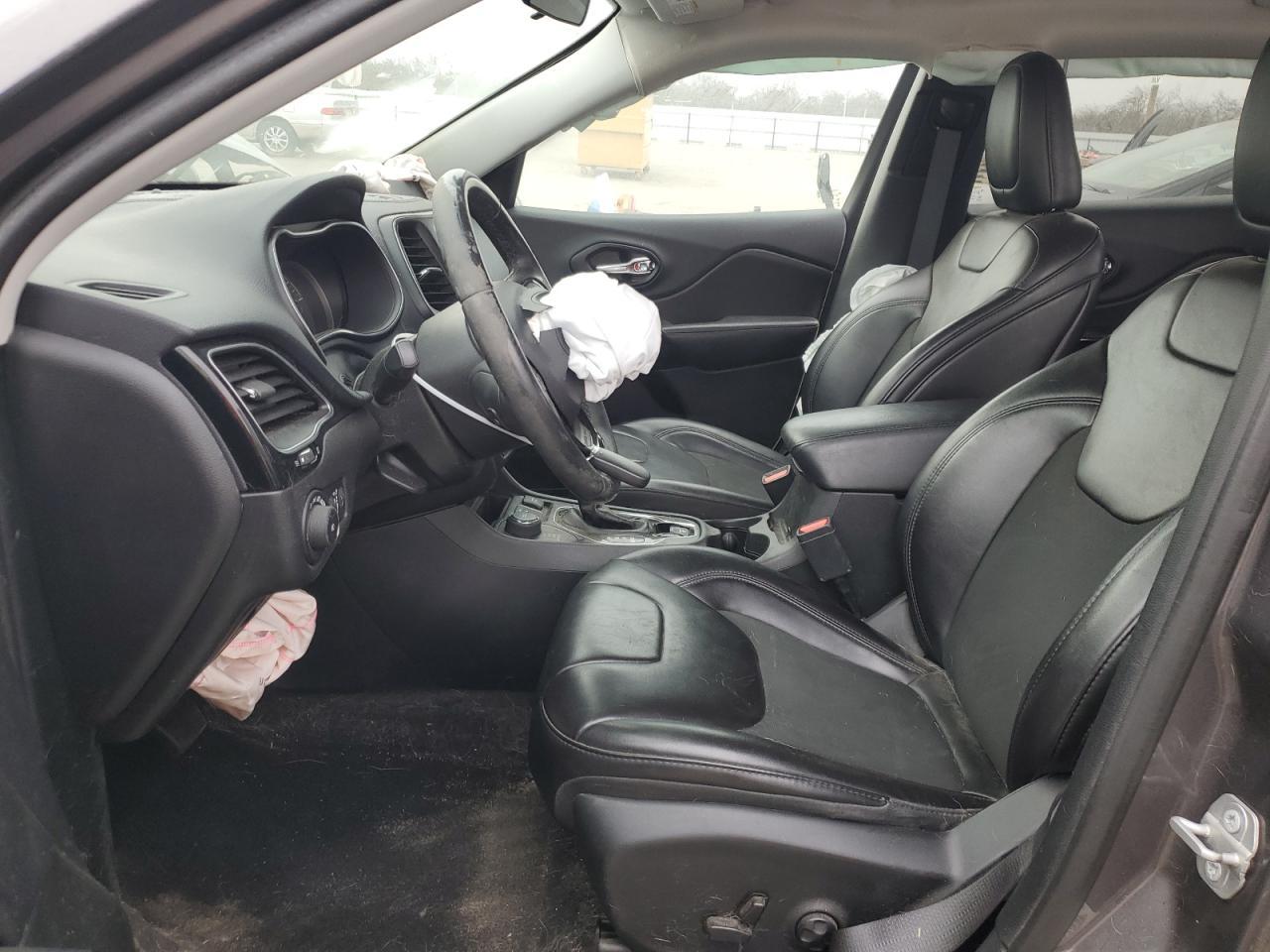 2019 JEEP CHEROKEE L - Image 7