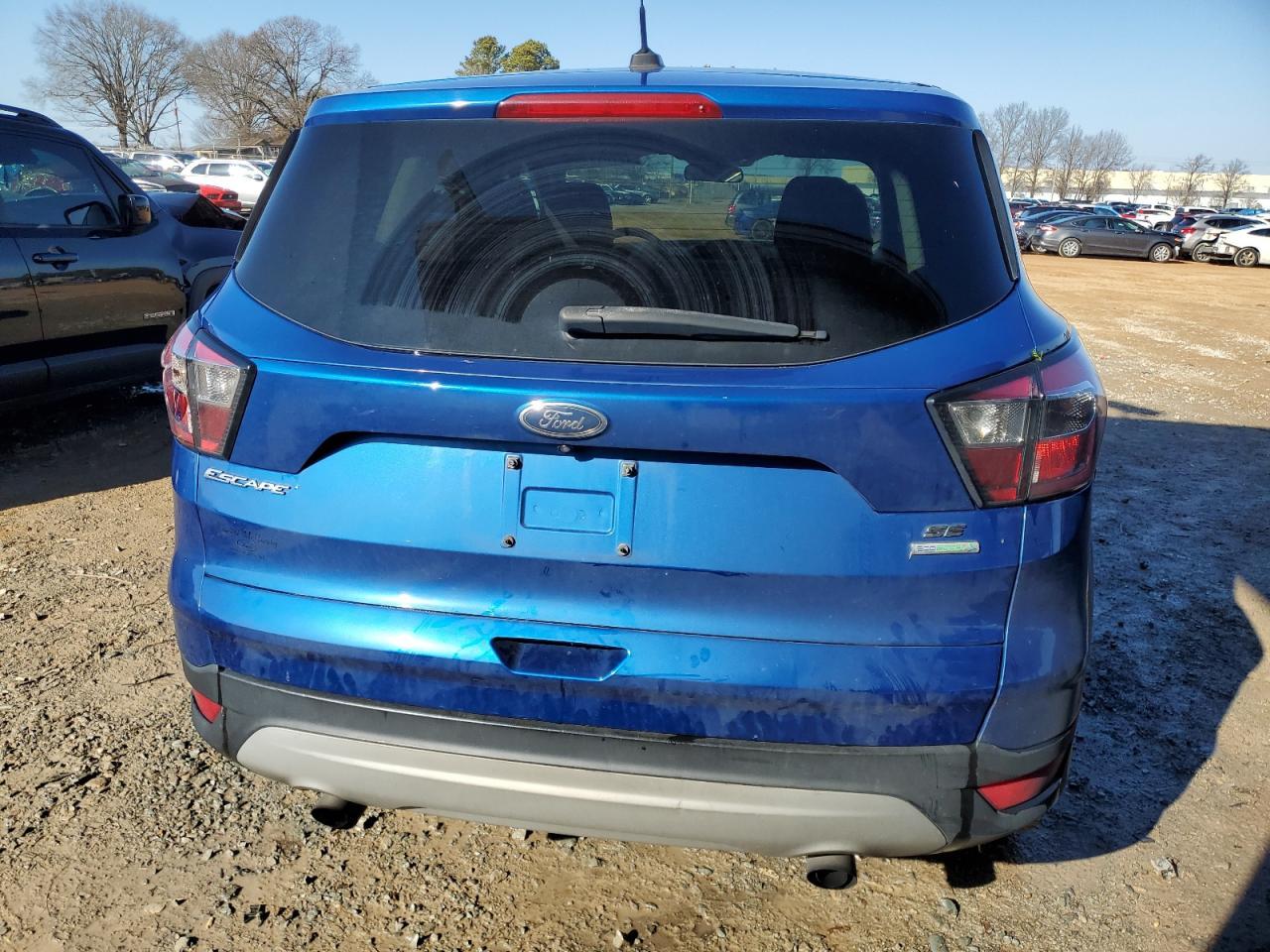 2017 FORD ESCAPE SE - Image 6
