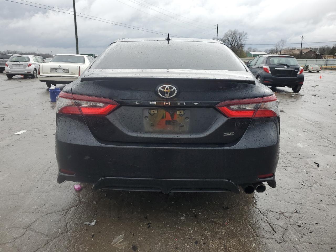 2021 TOYOTA CAMRY SE - Image 6