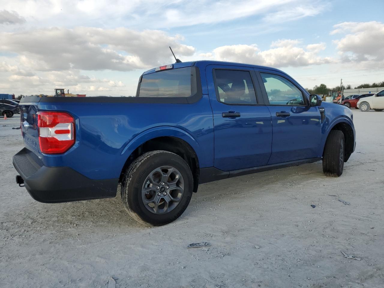 2024 FORD MAVERICK X - Image 3