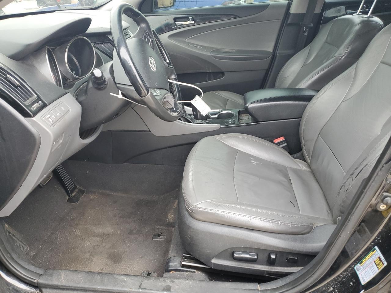 2011 HYUNDAI SONATA SE - Image 7