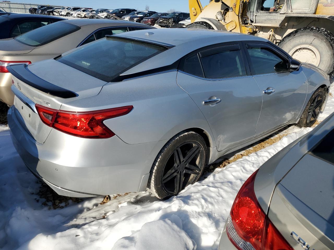 2016 NISSAN MAXIMA 3.5 - Фото 3