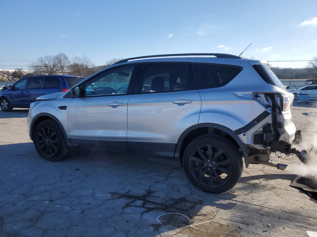 2017 FORD ESCAPE SE - Фото 2