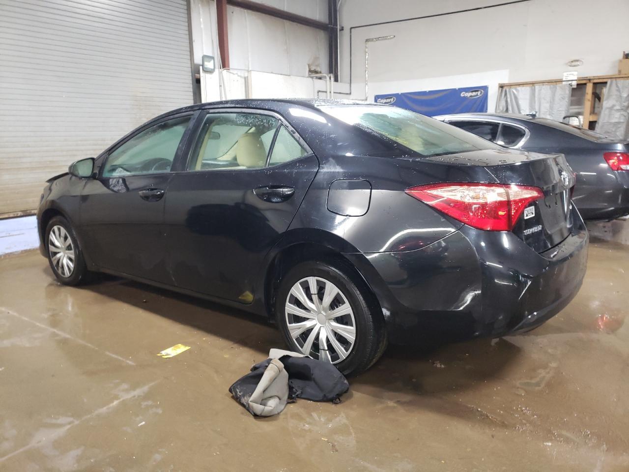 2018 TOYOTA COROLLA L - Фото 2