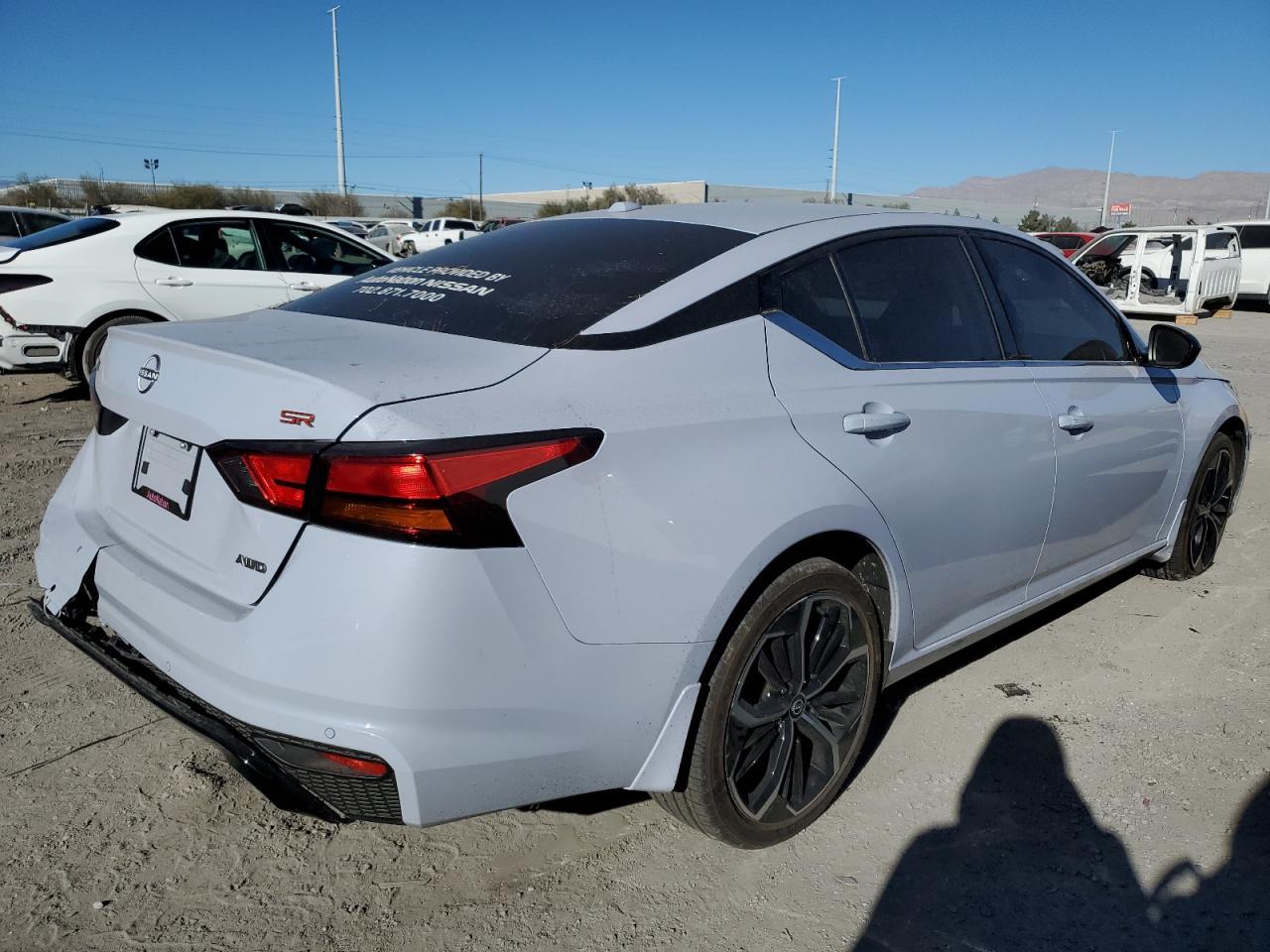2024 NISSAN ALTIMA SR - Фото 3
