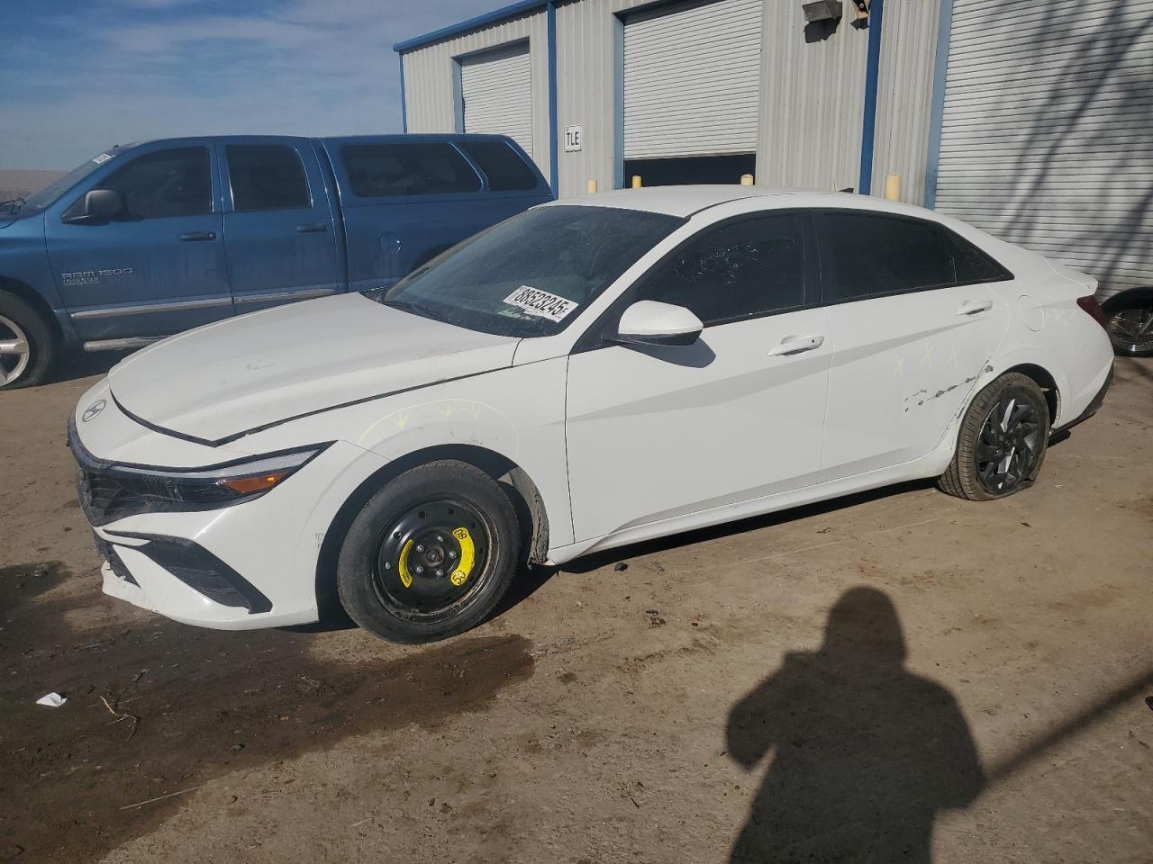 2024 HYUNDAI ELANTRA SE
