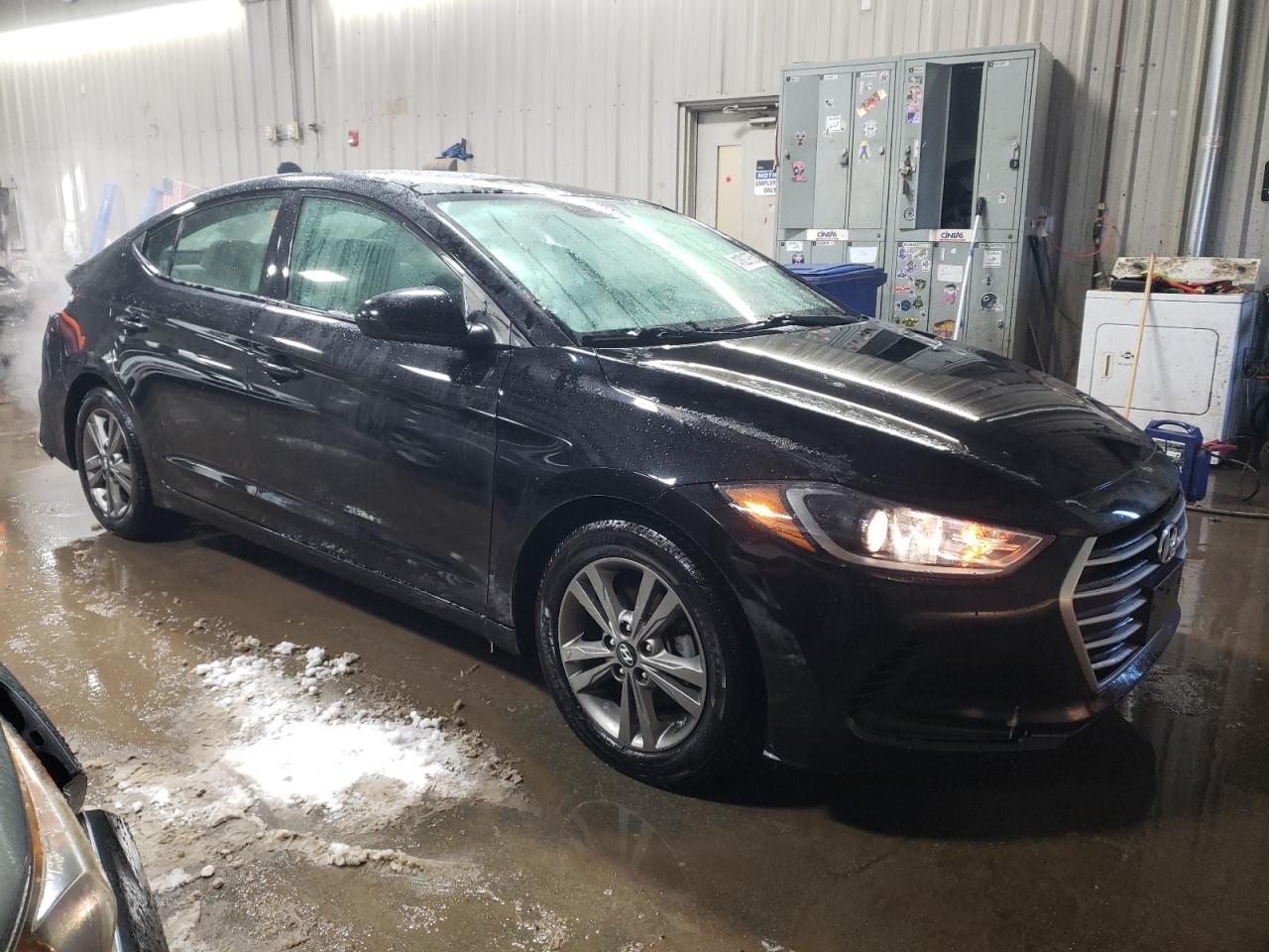 2017 HYUNDAI ELANTRA SE - Фото 4