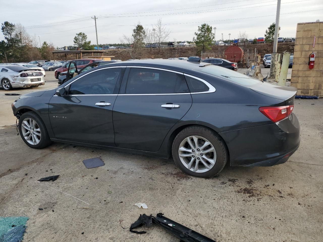 2017 CHEVROLET MALIBU LT - Фото 2
