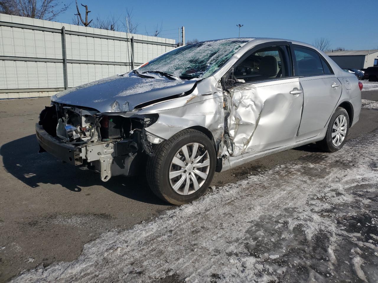 2013 TOYOTA COROLLA BA