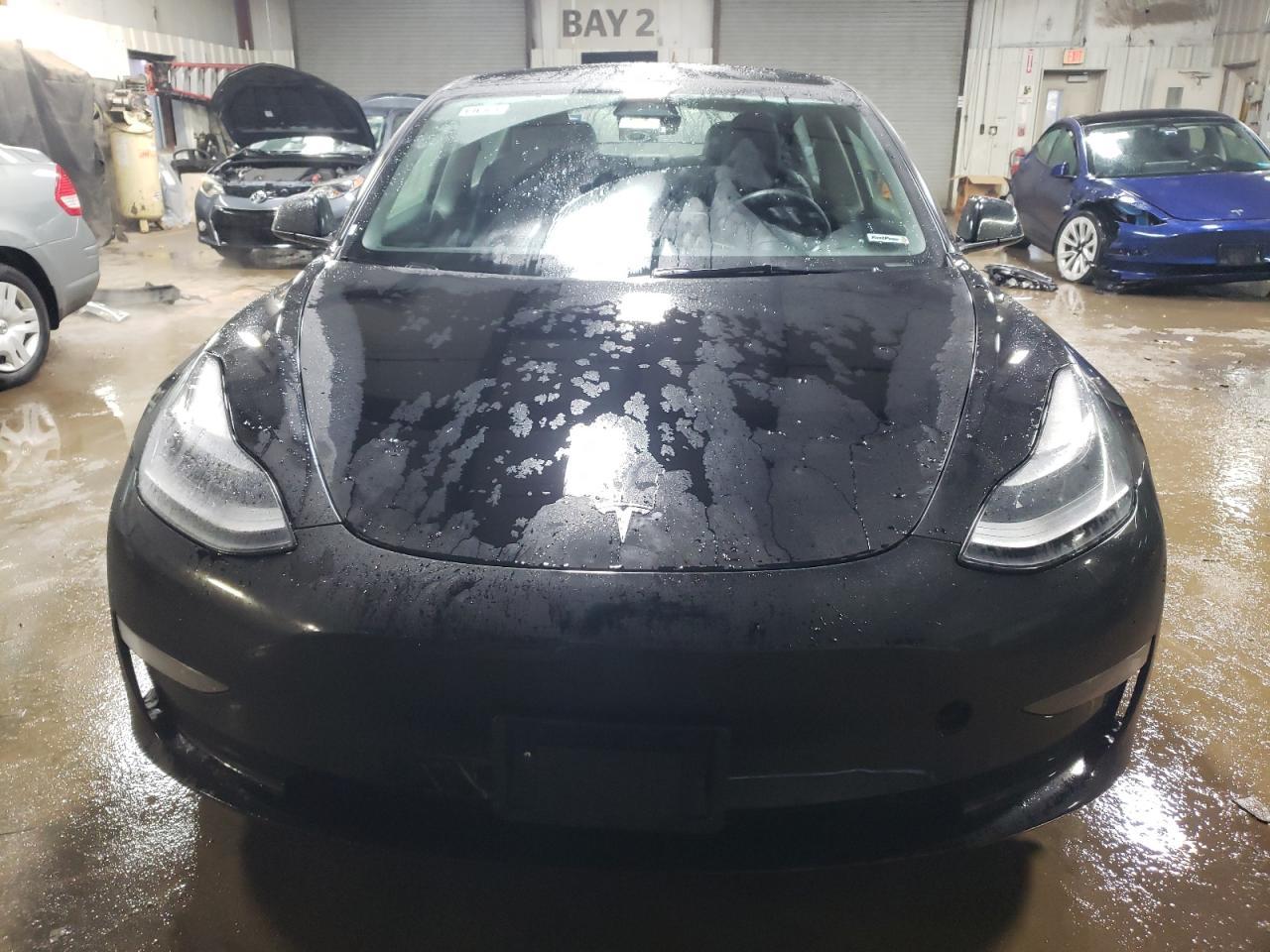 2022 TESLA MODEL 3 - Image 5