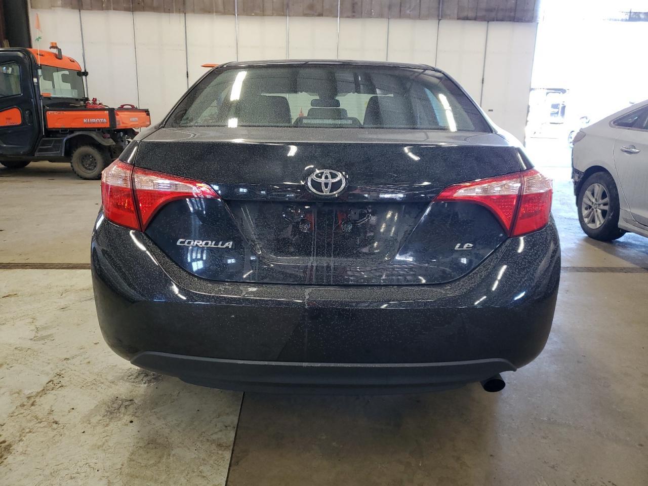 2018 TOYOTA COROLLA L - Image 6