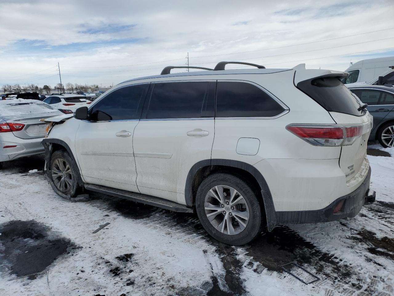 2014 TOYOTA HIGHLANDER - Фото 2