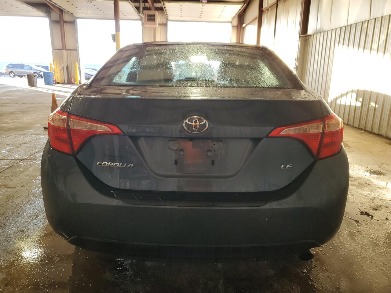 2018 TOYOTA COROLLA L - Image 6