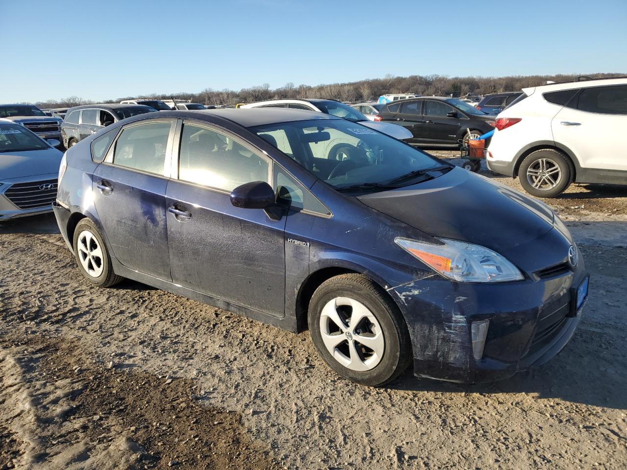 2015 TOYOTA PRIUS - Фото 4