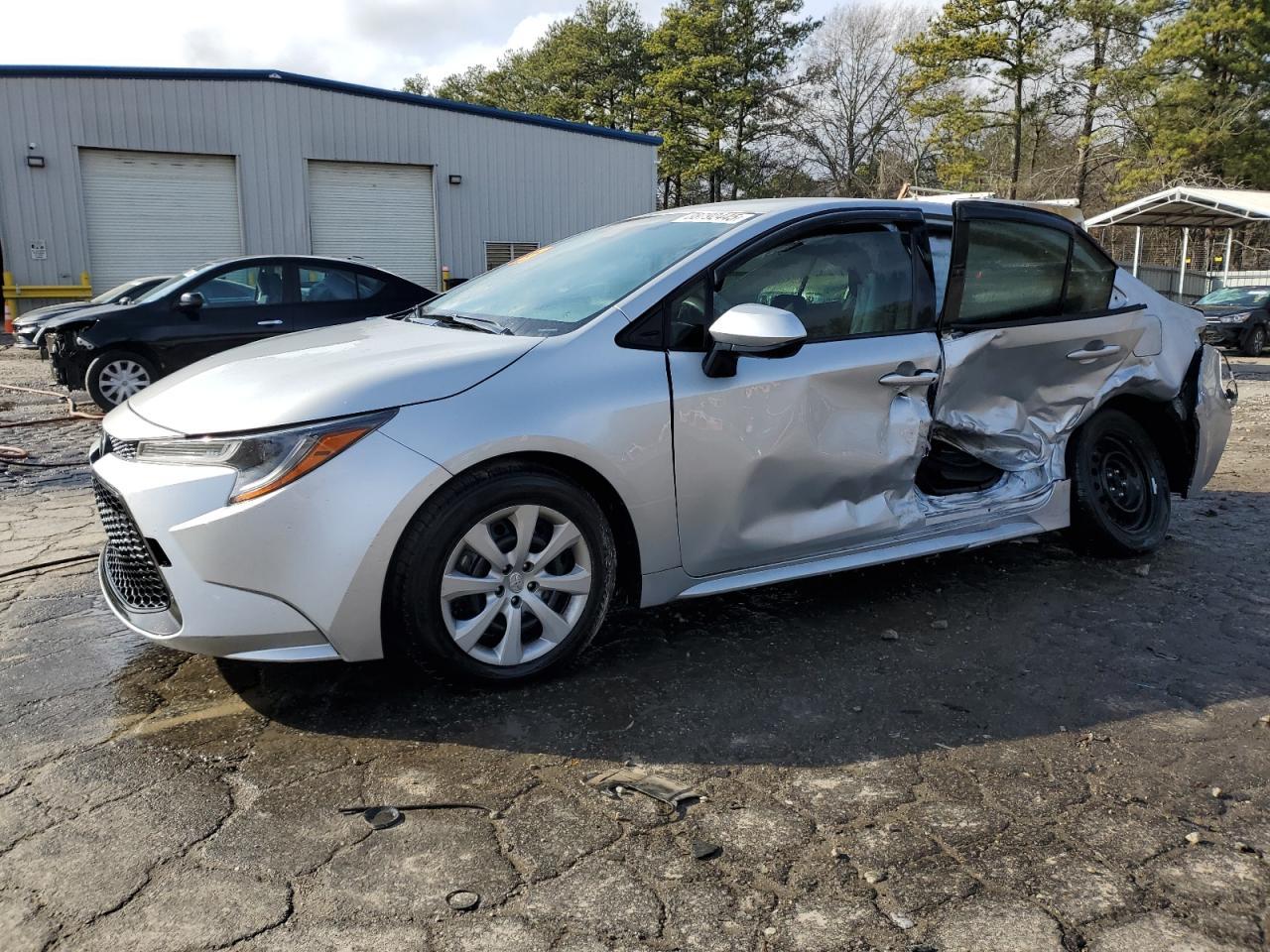 2022 TOYOTA COROLLA LE