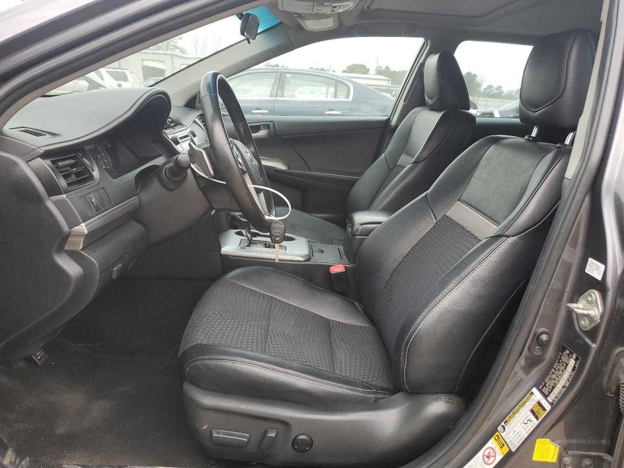 2014 TOYOTA CAMRY L - Image 7