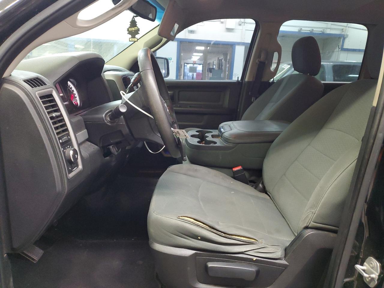 2014 RAM 1500 ST - Фото 7