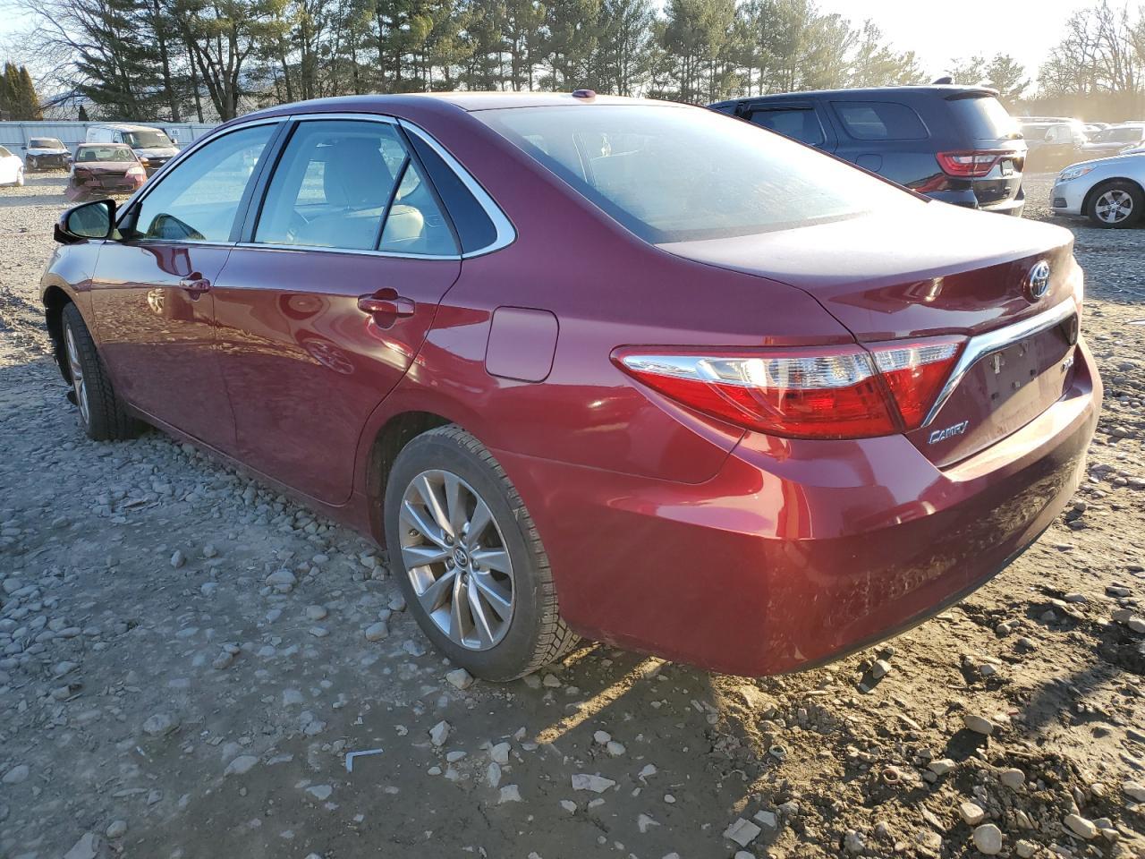 2017 TOYOTA CAMRY LE - Image 2
