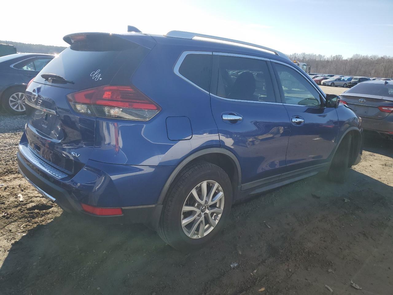2017 NISSAN ROGUE S - Фото 3
